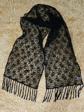 Liz Claiborne Black Lace Fringe Scarf